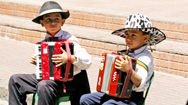 音楽好きに絶対見てほしい！珠玉の路上ライブ映像