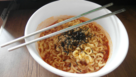 マルちゃん正麺ファン必見！ 公式動画は、美味しいレシピ人気CMが見放題だった