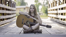 「本能」も「ギブス」もあるよ。vevoで見る椎名林檎の世界観