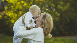 働くママ必見！動画で選ぶ、食材宅配サービス