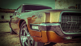 豪華すぎてみてしまう！かっこいいボンドカーやスポーツタイプの車ばかりがCMに登場する海外CM