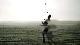 いま世界中で話題の動画「スリットスキャン」て知ってる!?